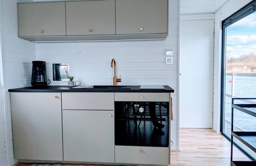 Blankaholm House | Archipelago holiday of the highest class in a floating holiday home