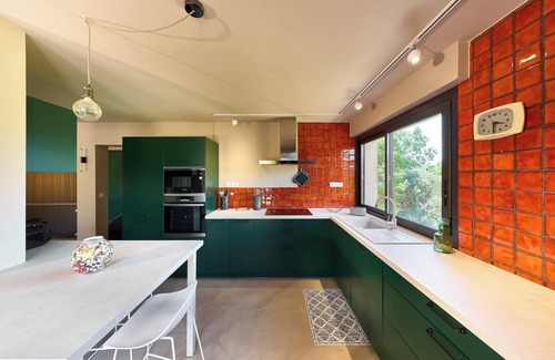 Saint-Romain-en-Viennois Villa | Architect-designed villa in Provence at the foot of Mont-Ventoux