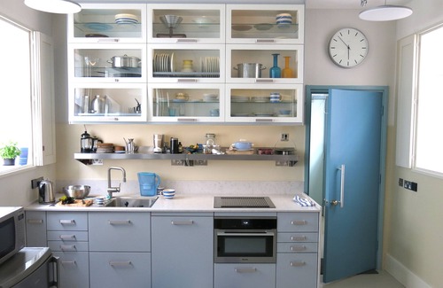 Addison Apartment | Architect's Christmas: Atelier-Flat and courtyard: 3 mins. to Westfield shops!