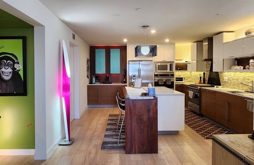 Beverly Grove House | Architectural Designer/Creative Loft In LA, West Hollywood, and Beverly Hills