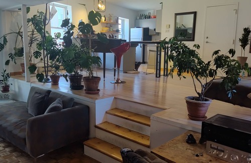 Gay Village Apartment | Architectural Multi,-Level Loft Near Parc La Fontaine + bedrooms