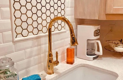 Front Park House | Architecturally Amazing Victorian 7 bedroom, 7 bathroom Grand Victoria