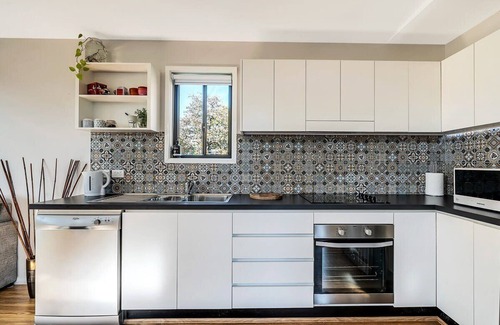 Faulconbridge House | Architecturally Designed Nature Lovers Delight