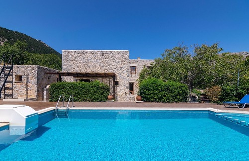 Impros Villa | Archodiko villa for 10 guests,Private pool,Near Sfakia