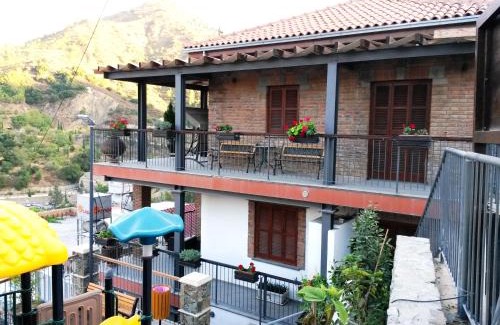 Kalopanayiotis House | Archontiko I Misirlou