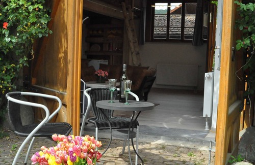 Breuberg Apartment | Archway Room - Guest Room - Fuhrhalterei Maul