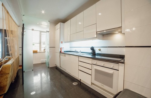Gulpilhares Apartment | ARCOZELO POOL & GARAGE by VACATIONY