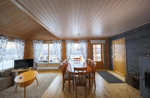 Utsjoki Ski Chalet | Arctic Aurora Borealis cottages