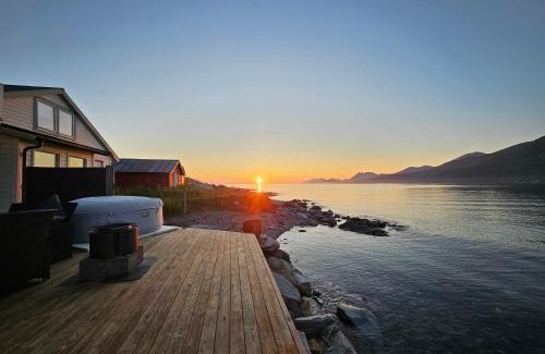 Lyngen House | Arctic Sea house