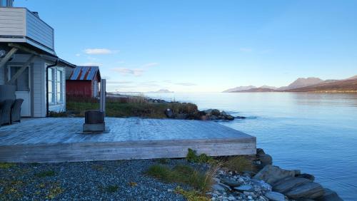 Lyngen House | Arctic Sea house