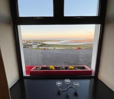 Inishmore Bed & Breakfast | Ard Einne House Bed & Breakfast