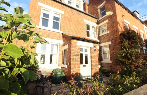 Briggswath Cottage | ARDEN HOUSE, pet friendly, with open fire in Whitby