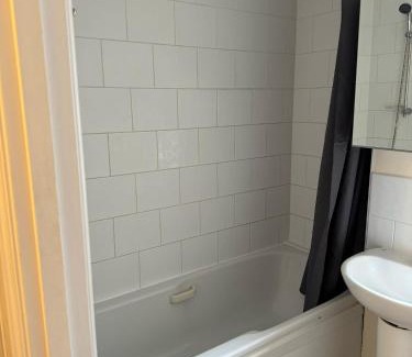 Thamesmead Apartment | Arden Place