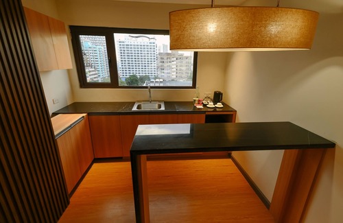 South Triangle Hotel | Ardenhills Suites