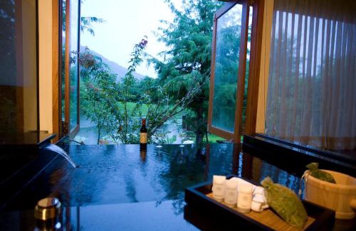 Shoufeng Cabin | Ardennes Villa