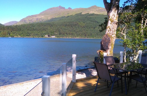 Arrochar Ski Chalet | Ardmay Chalet, Arrochar, stunning lochside location Free Kayaks and SUPS