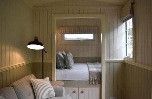 Inverkirkaig Ski Chalet | Ardmore Shepherd's Hut