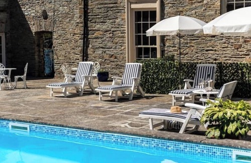 Timoleague Cottage | Ardnavaha House Poolside Cottage 2nn
