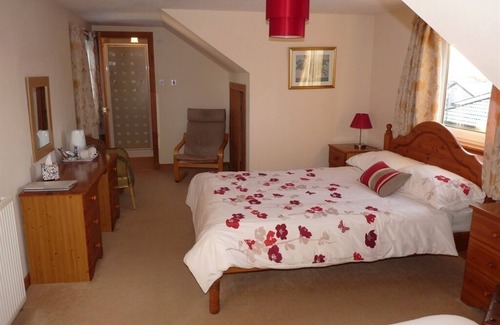 Mauchline Bed & Breakfast | Ardwell Bed & Breakfast