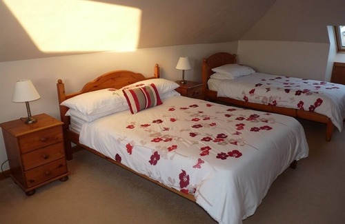 Mauchline Bed & Breakfast | Ardwell Bed & Breakfast