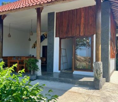 Kuta House | Are Guling Beach Bungalows