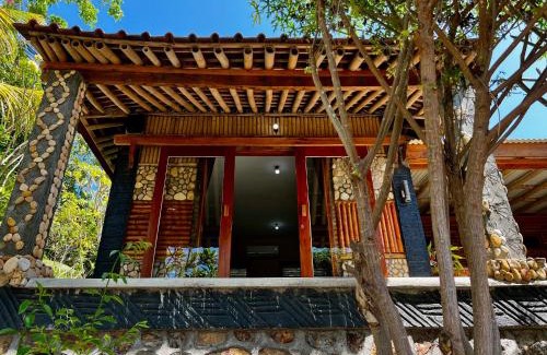 Kuta House | Are Guling Beach Bungalows