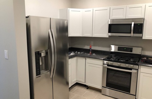 West End Apartment | Are you looking for the best place to stay? You found it!