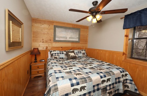 Sevierville Cabin | Are you ready for Just Hanging Out with your friends and family?