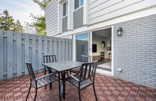 Downtown Columbus House | Arena District Apartment close to Convention Centr