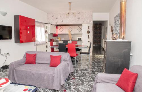 Tymbaki Apartment | Arena's Place