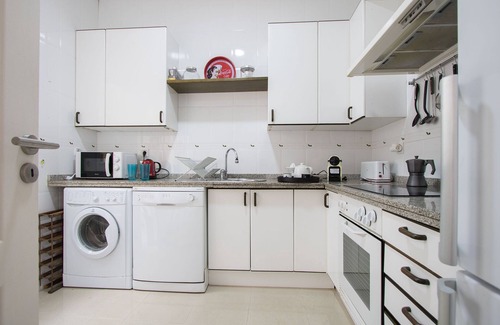 Triana Apartment | Arenal Apartment Historical Center 4 pax
