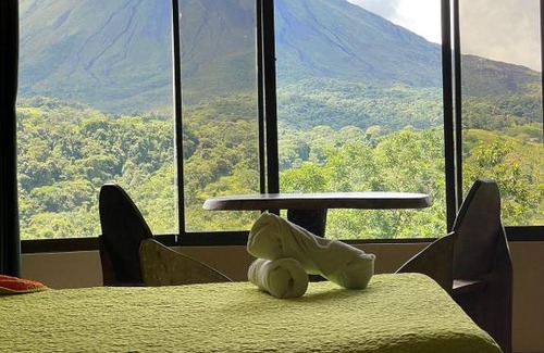 Arenal Hot Springs Bed & Breakfast | Arenal Experience