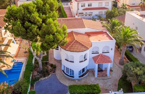 Miami Platja Villa | ARENDA Pino Alto Villa Gallo