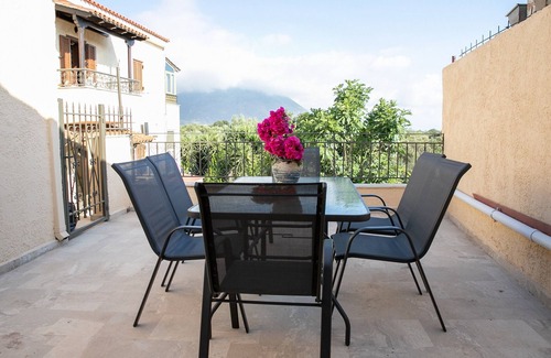 Areopoli Apartment | Areopoli central apartment in Areopoli,Mani