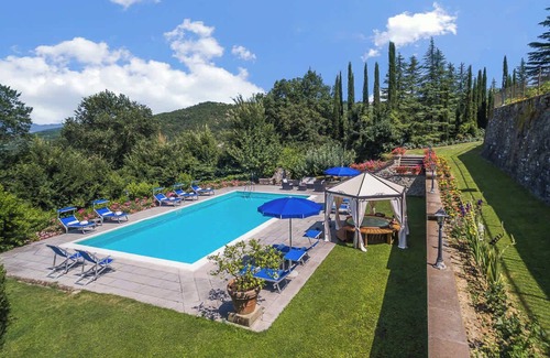 Ripoli Villa | Arezzo villa rental S