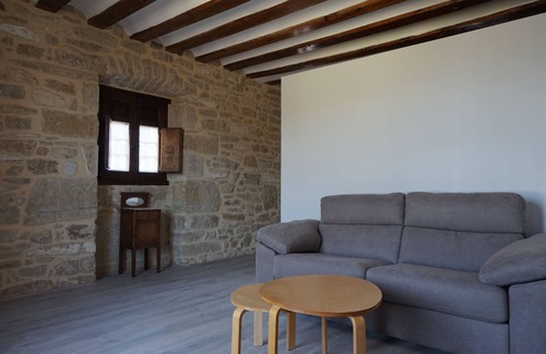 La Puebla De Arganzon House | Arganzón Plaza