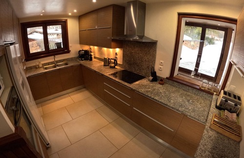 Montroc Ski Chalet | Argentiere: Argentiere/Chamonix- Near slopes- Hot tub - Stunning views