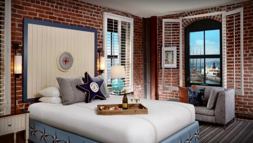 Fisherman's Wharf Hotel | Argonaut Hotel, a Noble House Hotel