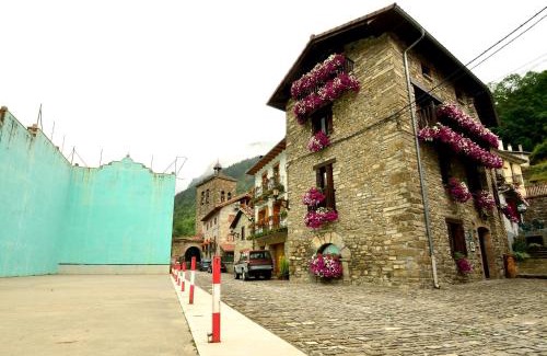 Urzainqui House | Argonz Etxea
