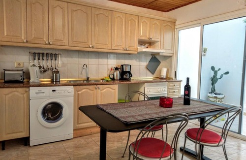 Arguineguin House | Arguineguin, vacation home directly by the sea, Casa Perchel