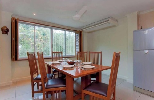 Pratumnak Hill Apartment | Argyle 5 Bedroom Apartment