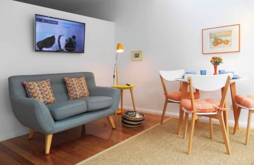 North Hobart House | Argyle Embrace Perfect Location to Explore Town