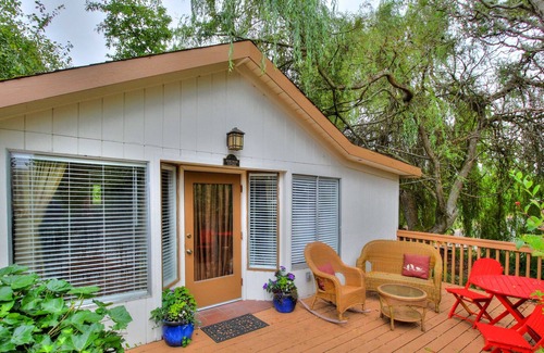 Friday Harbor Bed & Breakfast | Argyle House Bed and Breakfast