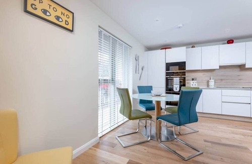 St. Andrews Ski Chalet | Argyle Rigg (No 16C)