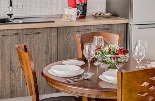Arad Apartment | ARI Central Grand Apartments - Luxurious Stay