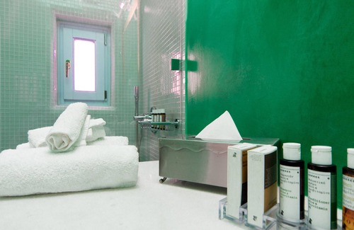 Fira Hotel | Aria Suites