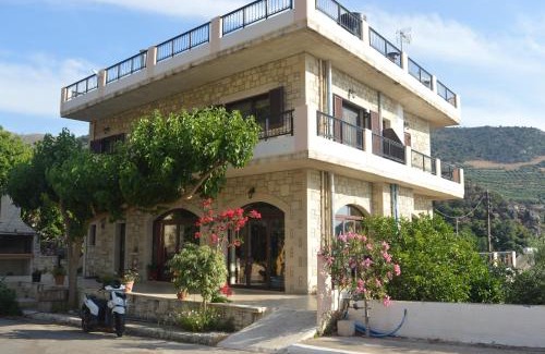 Sfinari Apartment | Ariadni Apartments