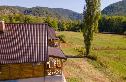 Mokra Gora Ski Chalet | Arielove kolibe