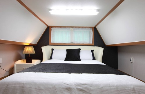 Heungjeonggyegok House | Ario Pension