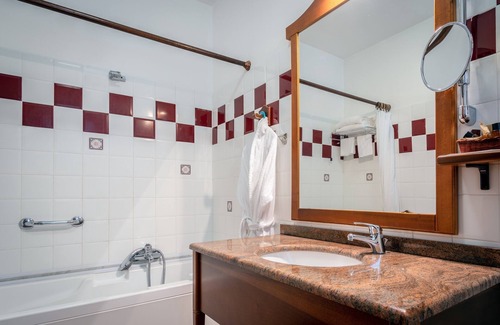 Terruggia Hotel | Ariotto Village